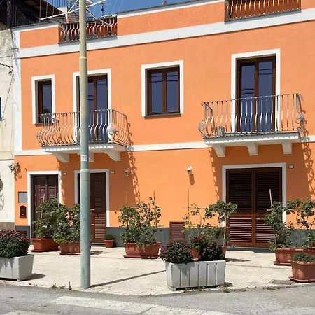 By The Port Apartment