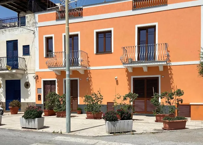 By The Port Apartman